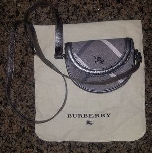 AUTHENTIC NWT BURBERRY small silver purse